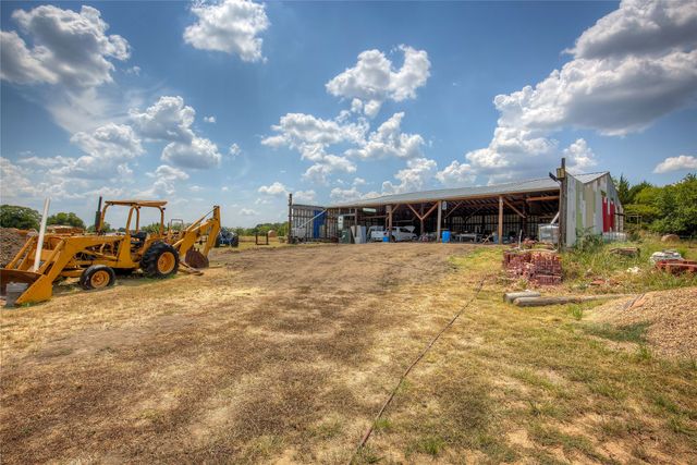 1436 County Road 4122, Campbell, TX 75422