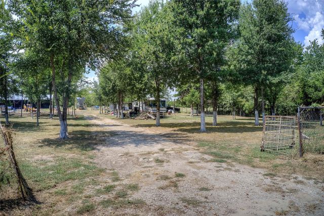 1436 County Road 4122, Campbell, TX 75422