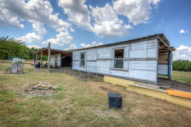 1436 County Road 4122, Campbell, TX 75422