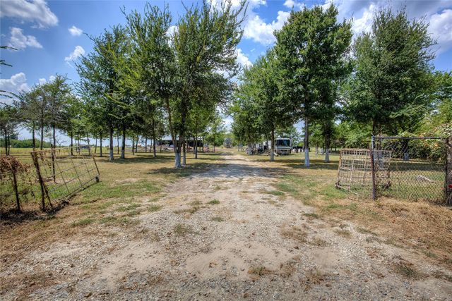 1436 County Road 4122, Campbell, TX 75422