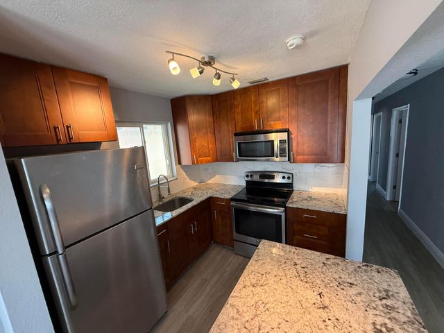 5441 SW 18th Street, West Park, FL 33023