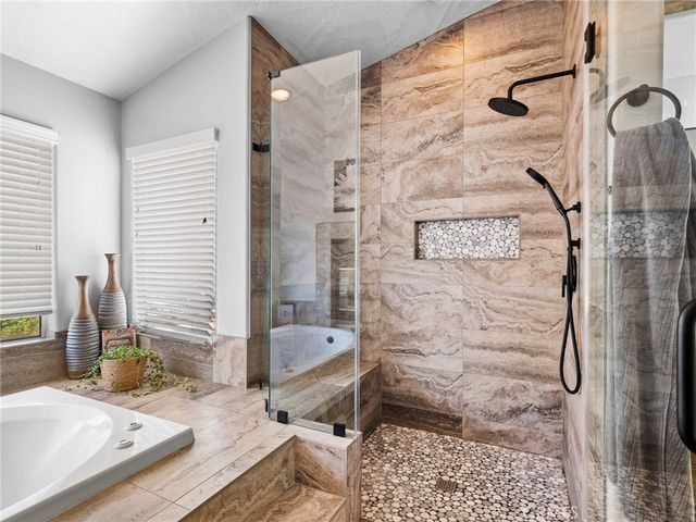 17970 Vista Point, Victorville, CA 92395