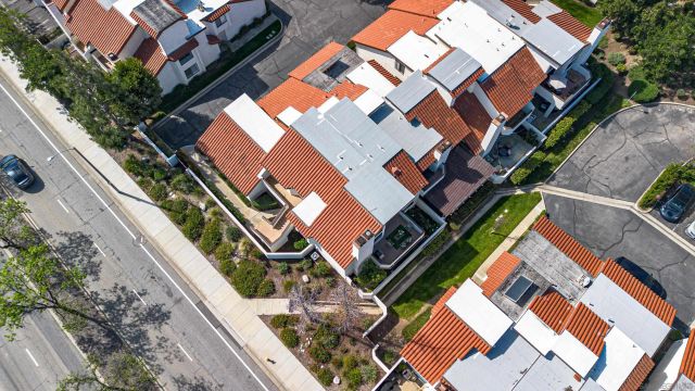 895 Connors Ct, Claremont, CA 91711