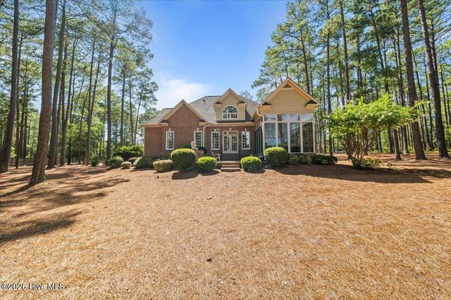 14 Rathlin Court, Pinehurst, NC 28374