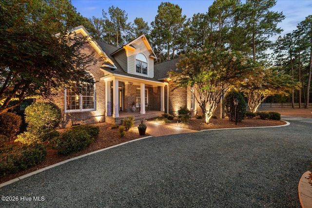 14 Rathlin Court, Pinehurst, NC 28374