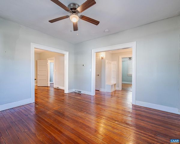 430 11TH ST, Charlottesville, VA 22903