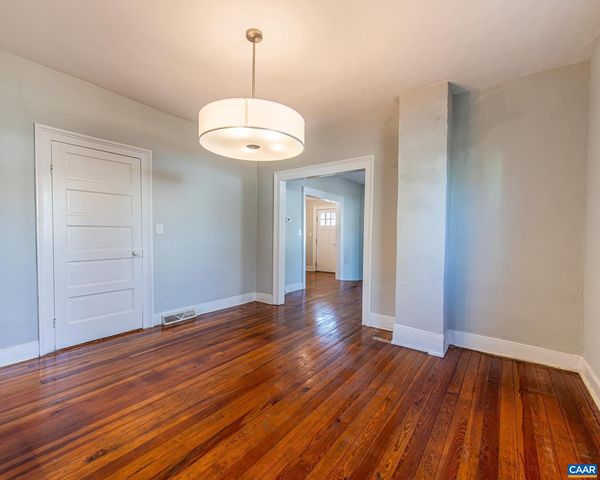 430 11TH ST, Charlottesville, VA 22903