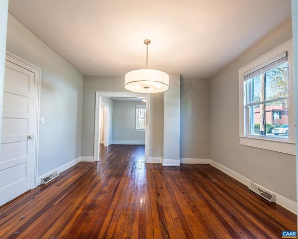 430 11TH ST, Charlottesville, VA 22903