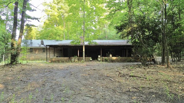 276 Oak Road, Spring City, TN 37381