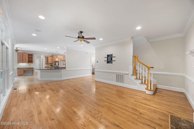 2800 Marylebone Circle, Greenville, NC 27858