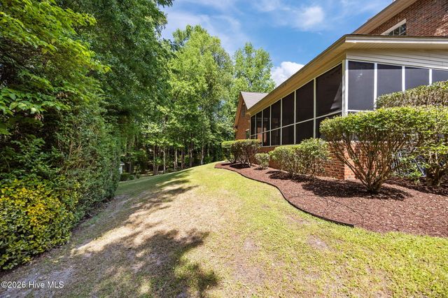 2800 Marylebone Circle, Greenville, NC 27858