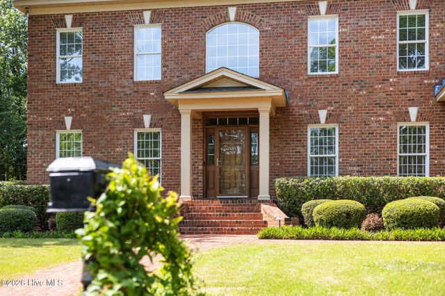 2800 Marylebone Circle, Greenville, NC 27858