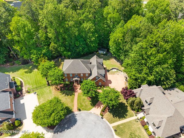 2800 Marylebone Circle, Greenville, NC 27858