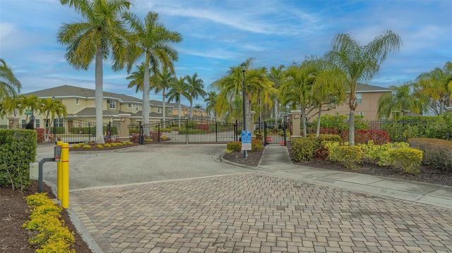 8320 KARPEAL DRIVE, Sarasota, FL 34238