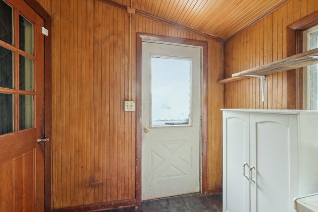 10 Mildred Ave, Worcester, MA 01603