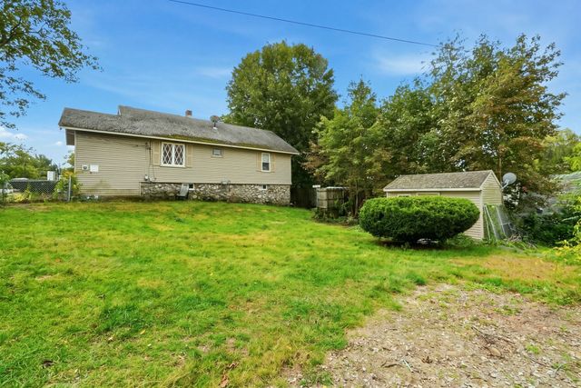 10 Mildred Ave, Worcester, MA 01603