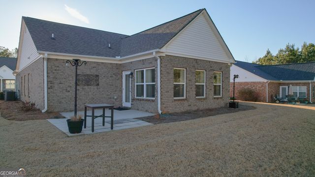 848 Crossroads Court, Social Circle, GA 30025