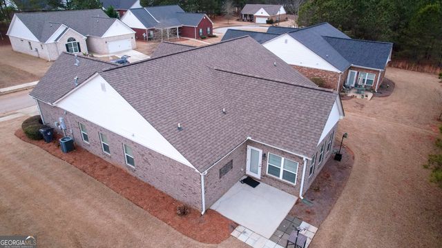 848 Crossroads Court, Social Circle, GA 30025
