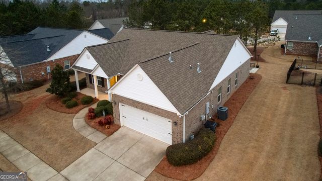 848 Crossroads Court, Social Circle, GA 30025