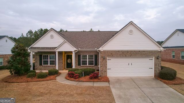 848 Crossroads Court, Social Circle, GA 30025