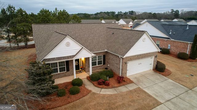 848 Crossroads Court, Social Circle, GA 30025