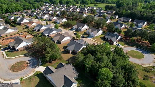 848 Crossroads Court, Social Circle, GA 30025