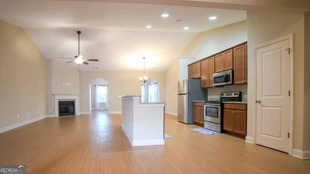 848 Crossroads Court, Social Circle, GA 30025