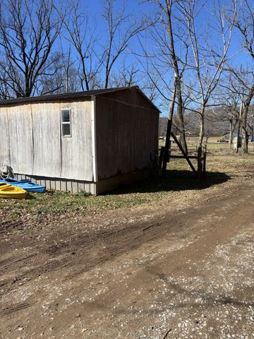 15634 Old State Highway 28, Pikeville, TN 37367