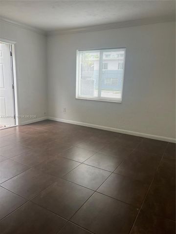 520 NE 82nd Ter 1, Miami, FL 33138