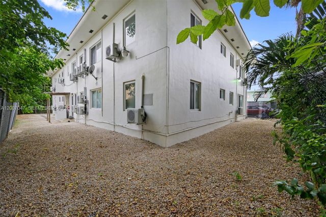 520 NE 82nd Ter 1, Miami, FL 33138