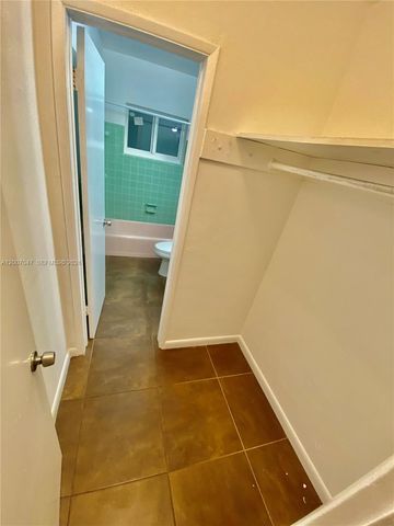 520 NE 82nd Ter 1, Miami, FL 33138