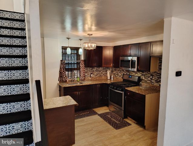 1113 N UNION ST, Philadelphia, PA 19104