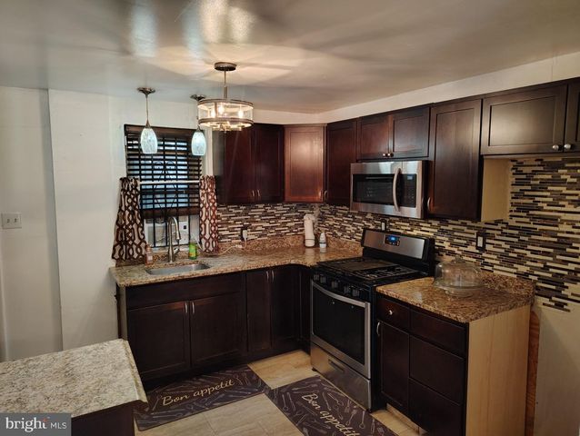 1113 N UNION ST, Philadelphia, PA 19104