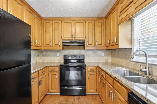 815 Old Spring Way, Buford, GA 30518