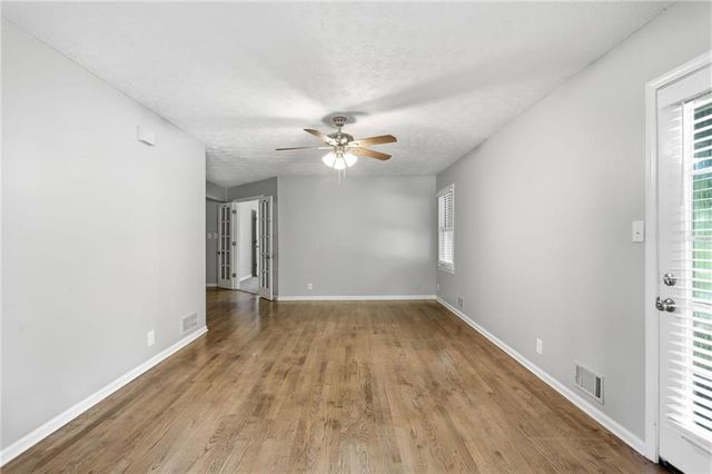 815 Old Spring Way, Buford, GA 30518
