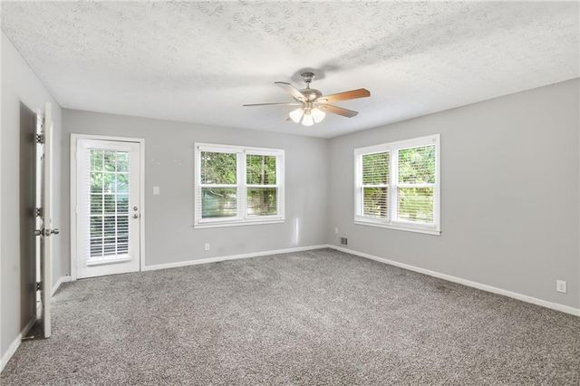 815 Old Spring Way, Buford, GA 30518
