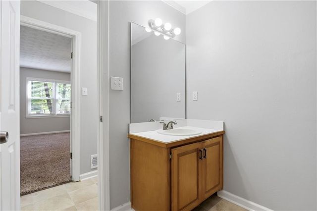 815 Old Spring Way, Buford, GA 30518