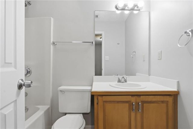 815 Old Spring Way, Buford, GA 30518