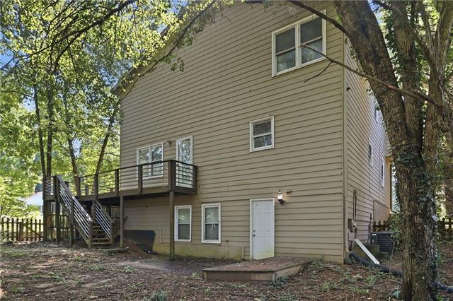 815 Old Spring Way, Buford, GA 30518