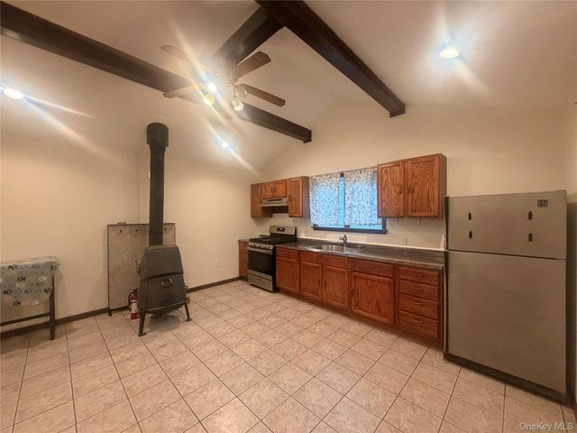157 White Bridge Road, Middletown, NY 10940