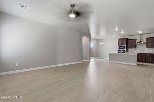 3512 King Fisher Street, Las Cruces, NM 88012