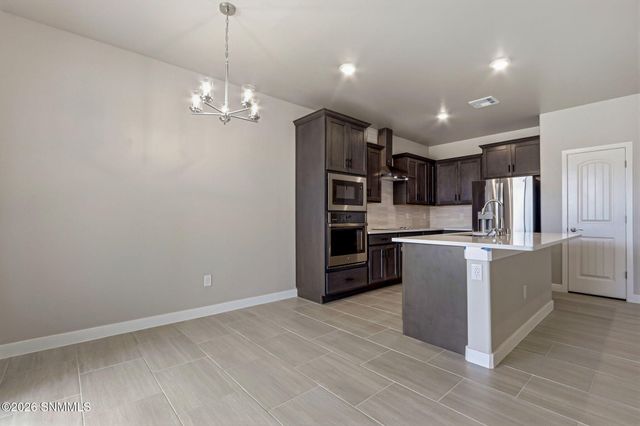 3512 King Fisher Street, Las Cruces, NM 88012