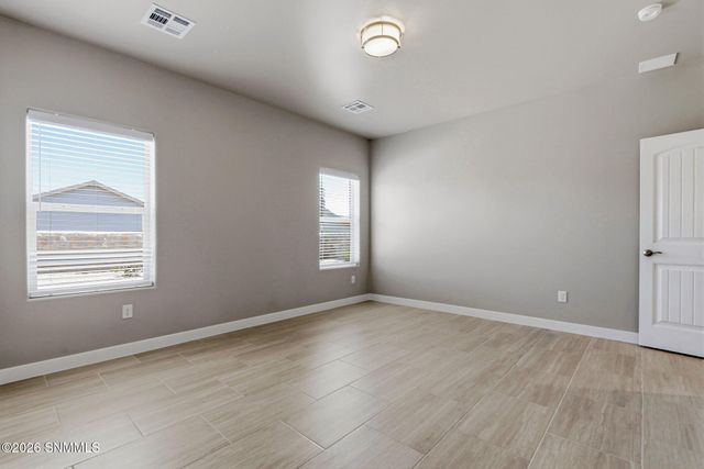 3512 King Fisher Street, Las Cruces, NM 88012