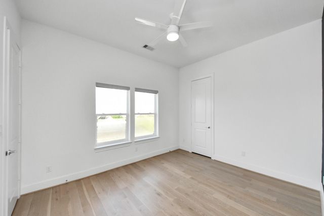 4005 Woodshire Village Estate, Houston, TX 77025