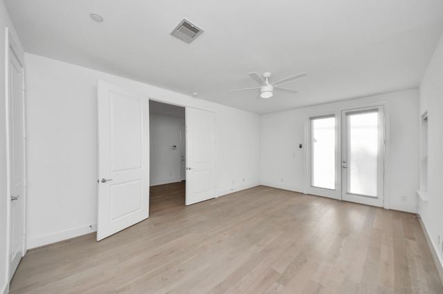 4005 Woodshire Village Estate, Houston, TX 77025