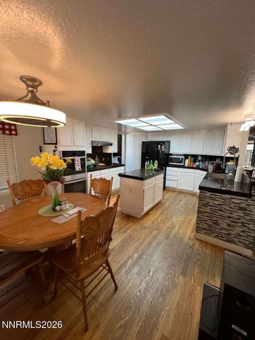 6607 Enchanted Valley Drive, Reno, NV 89523