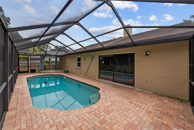 11910 STEPPINGSTONE BLVD BOULEVARD, Tampa, FL 33635