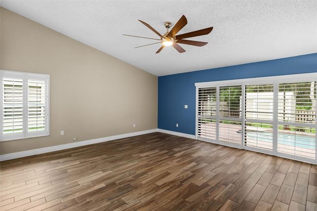 11910 STEPPINGSTONE BLVD BOULEVARD, Tampa, FL 33635