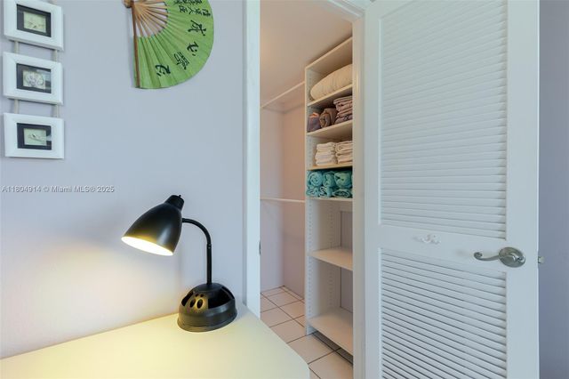 2000 Coco Plum Drive 301, Marathon, FL 33050