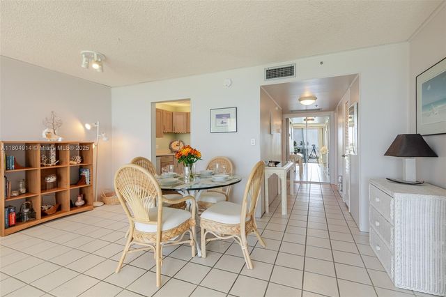 2000 Coco Plum Drive 301, Marathon, FL 33050